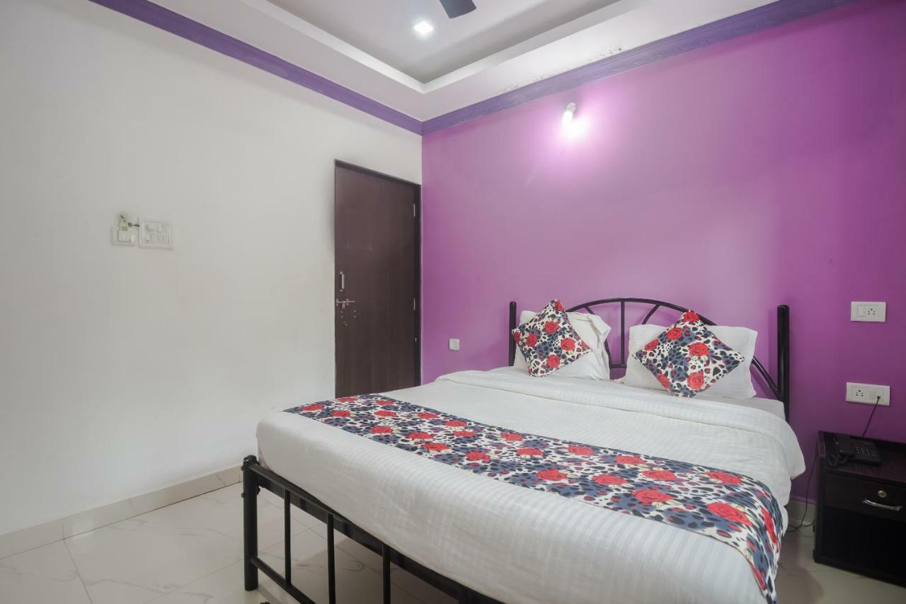 Queen Of Queen'S Hotell Calangute Eksteriør bilde