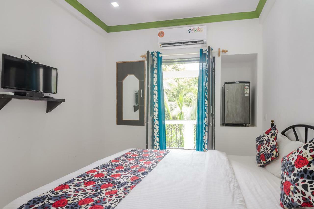 Queen Of Queen'S Hotell Calangute Eksteriør bilde