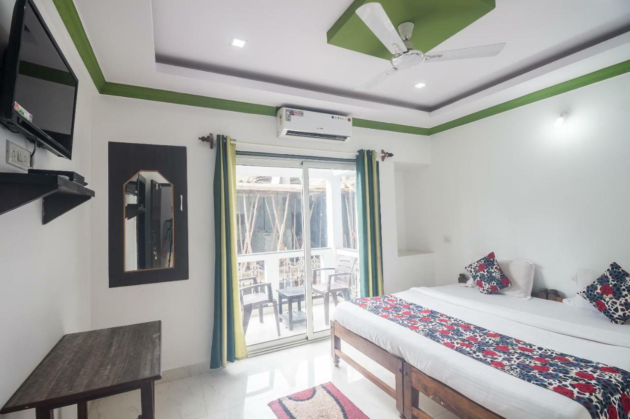 Queen Of Queen'S Hotell Calangute Eksteriør bilde